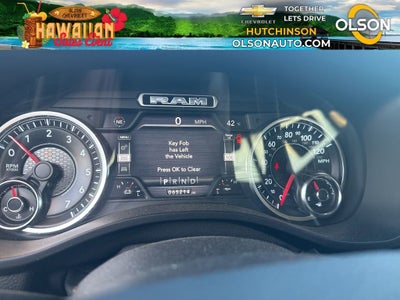 2019 RAM 1500 Laramie Crew Cab 4x4 6'4" Box