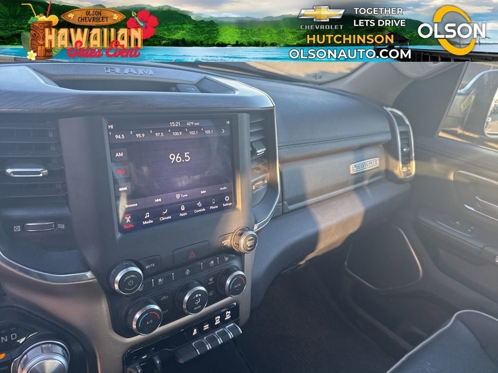 2019 RAM 1500 Laramie Crew Cab 4x4 6'4" Box