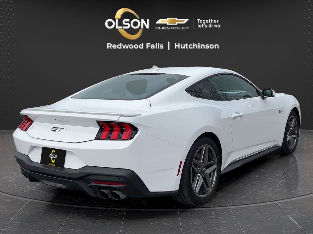 2024 Ford Mustang GT Premium Fastback