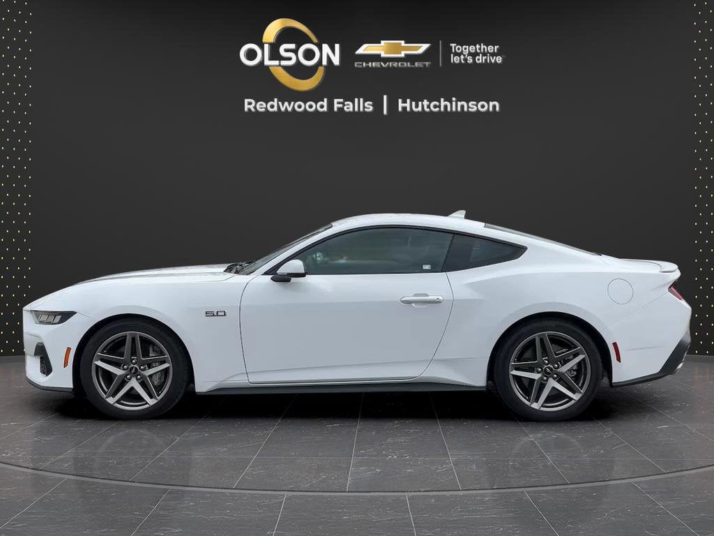 2024 Ford Mustang GT Premium Fastback