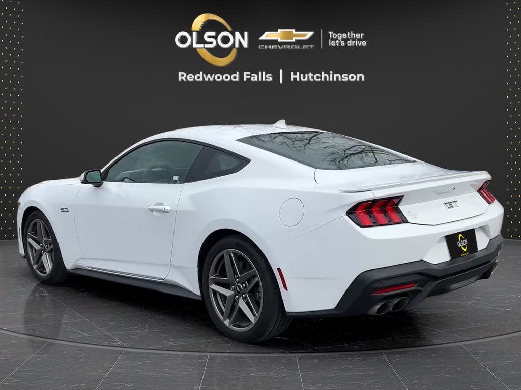 2024 Ford Mustang GT Premium Fastback