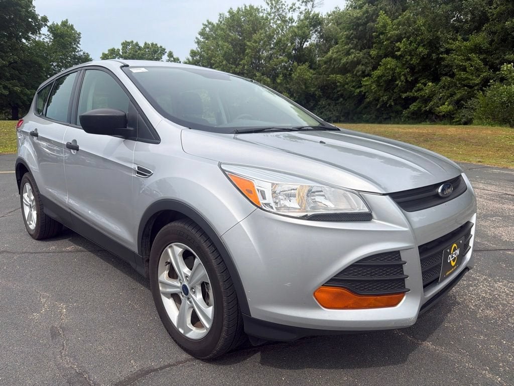 2016 Ford Escape S