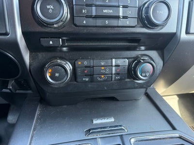 2015 Ford F-150 XLT w/HD Payload Pkg