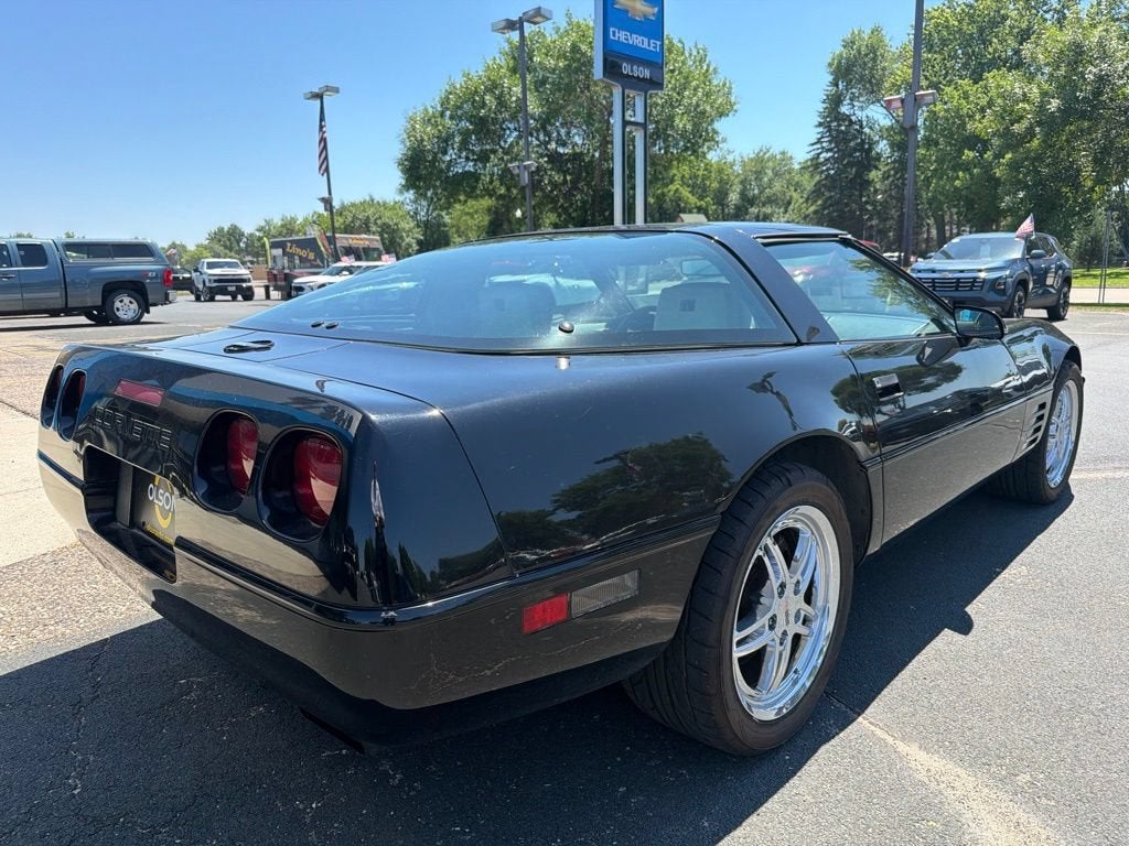 1993 Chevrolet Corvette 2dr Coupe Hatchback