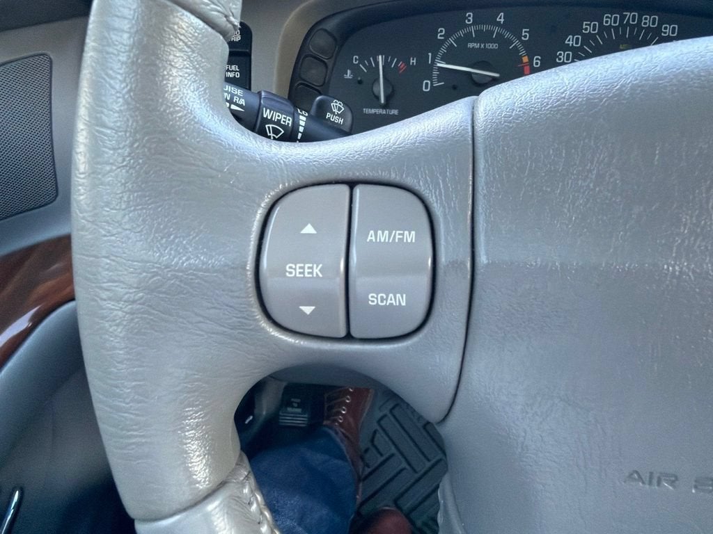 2002 Buick Park Avenue 4dr Sdn