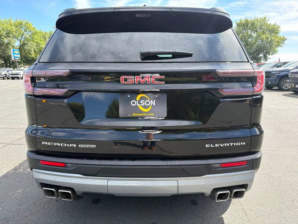 2026 GMC Acadia Elevation