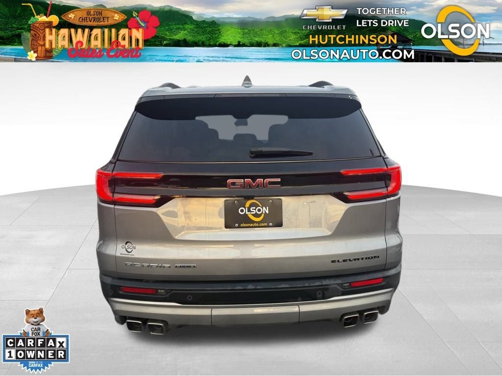 2025 GMC Acadia Elevation