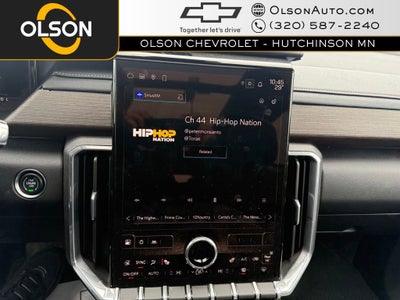 2024 GMC Acadia Denali