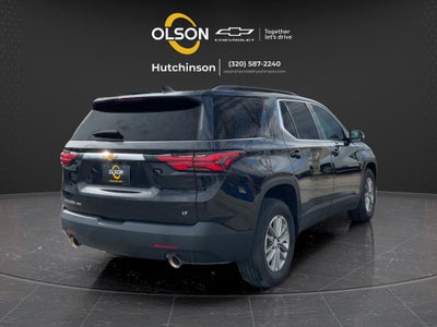 2023 Chevrolet Traverse LT Cloth