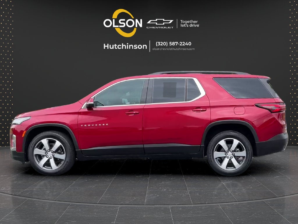 2023 Chevrolet Traverse LT Leather