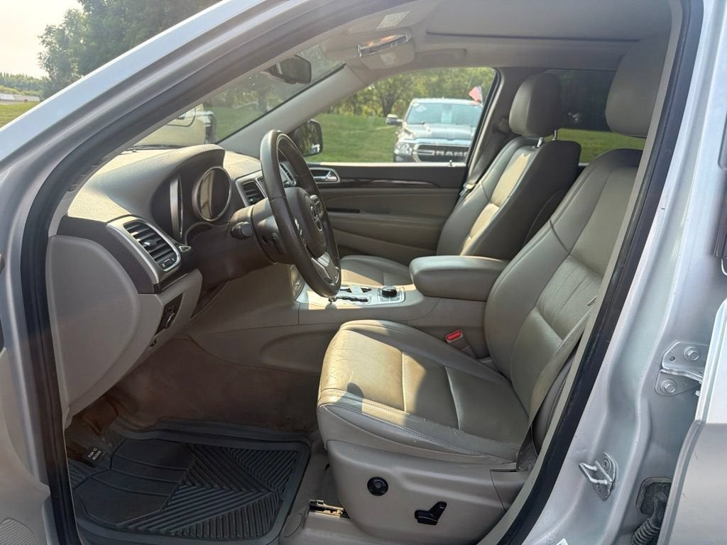 2011 Jeep Grand Cherokee Laredo