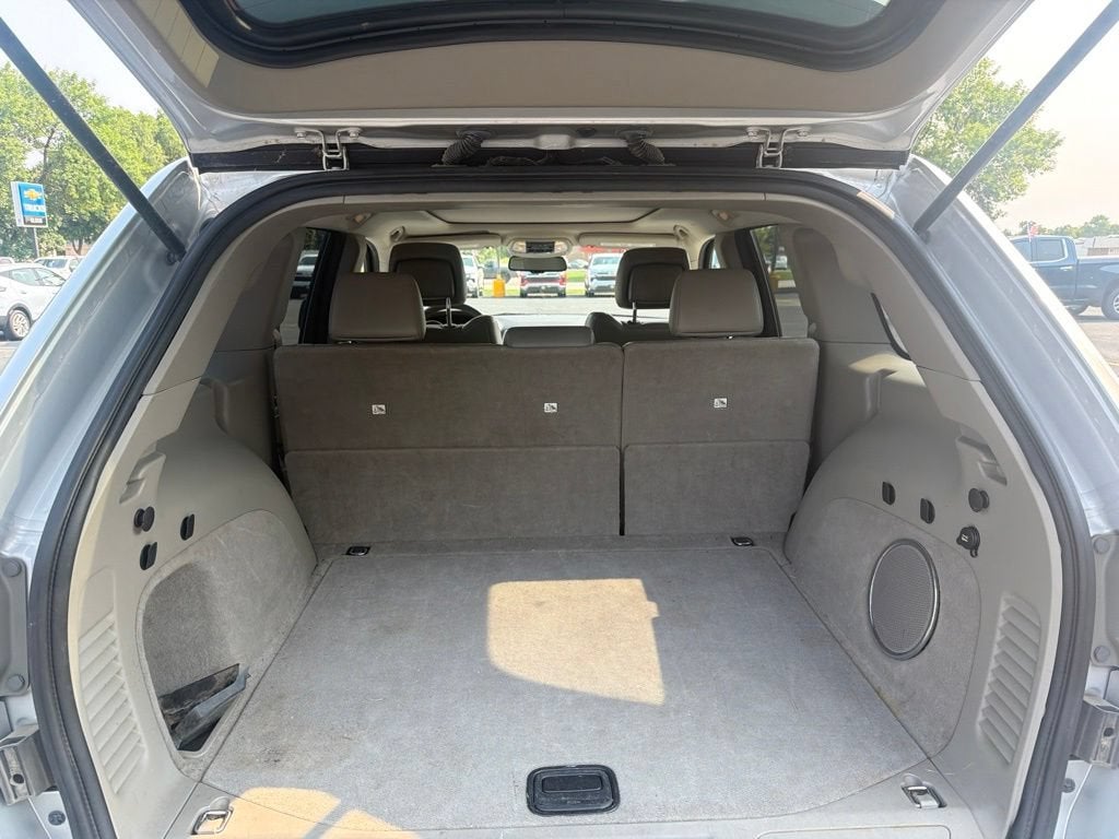 2011 Jeep Grand Cherokee Laredo