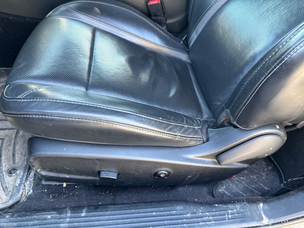 2017 Dodge Challenger SXT Plus