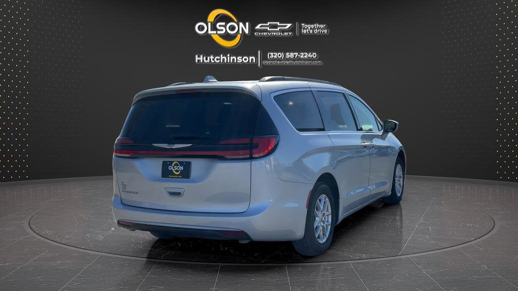 2022 Chrysler Pacifica Touring L