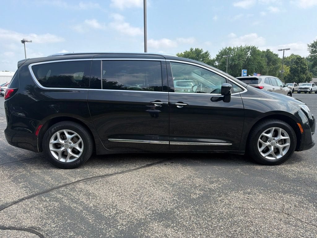 2019 Chrysler Pacifica Touring L Plus
