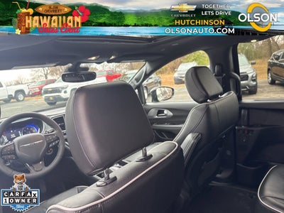 2025 Chrysler Pacifica Limited