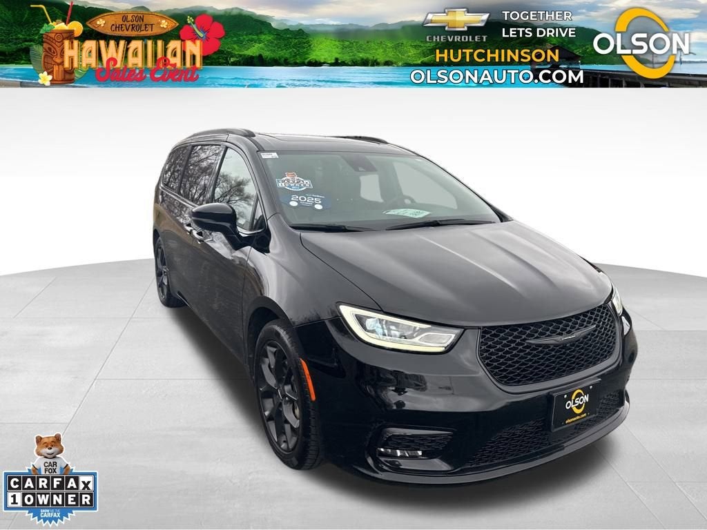 2025 Chrysler Pacifica Limited