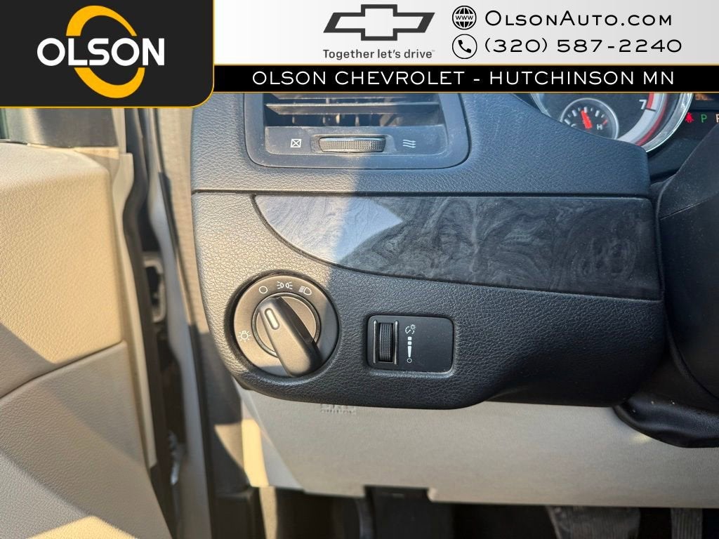 2015 Dodge Grand Caravan SE