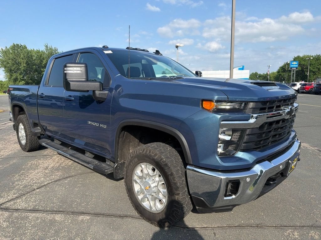 2025 Chevrolet Silverado 3500 HD LT