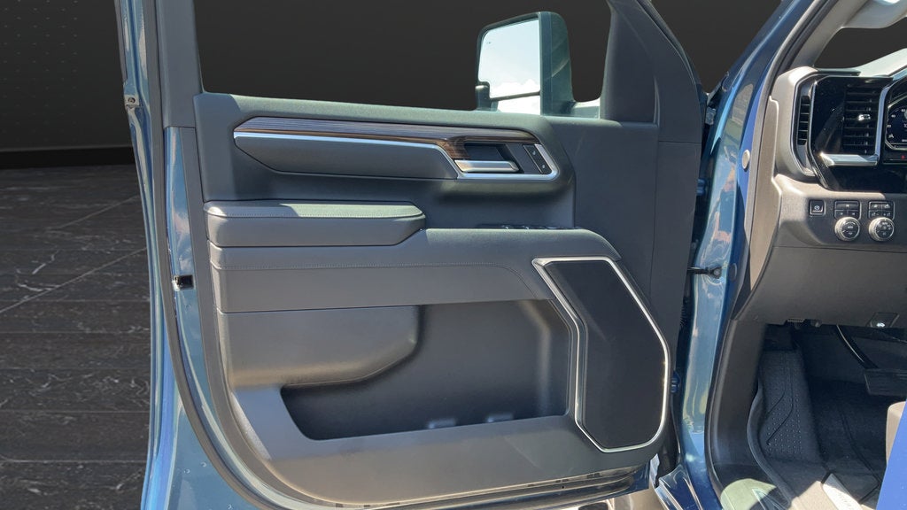 2025 Chevrolet Silverado 3500 HD LT