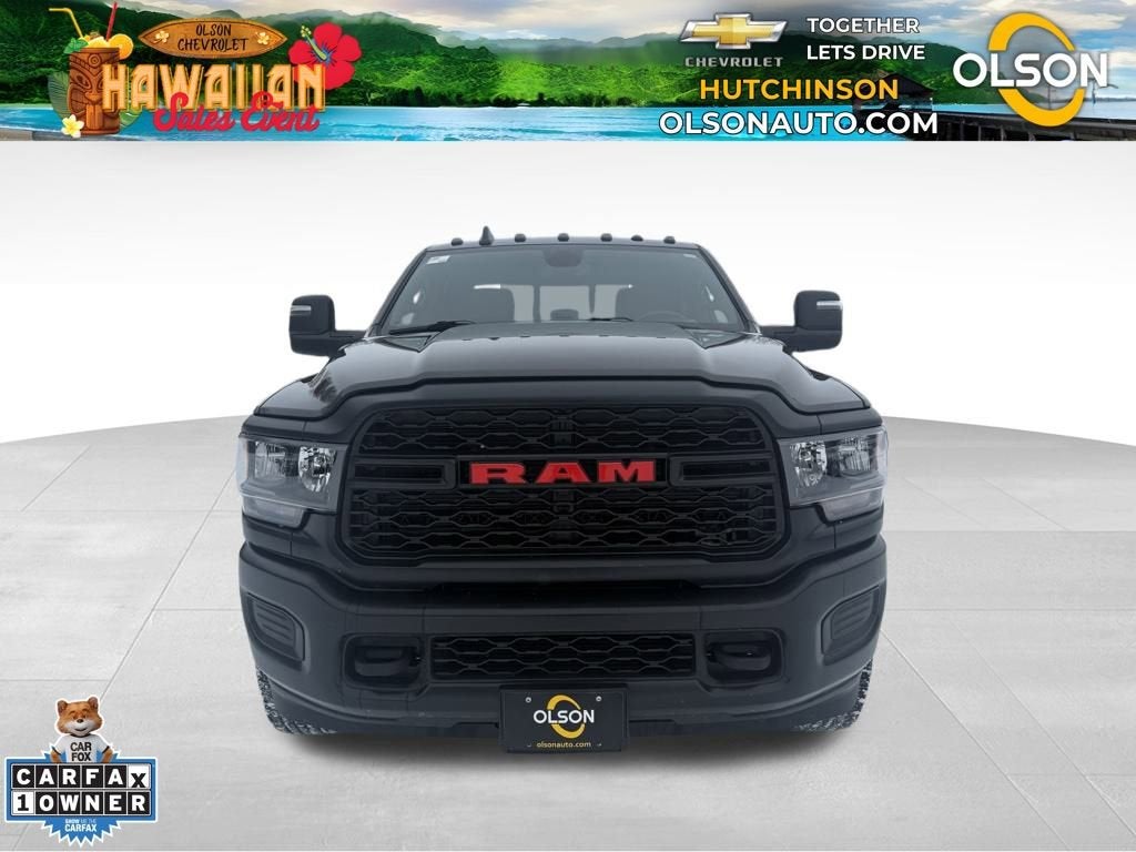 2024 RAM 3500 Tradesman Crew Cab 4x4 8' Box