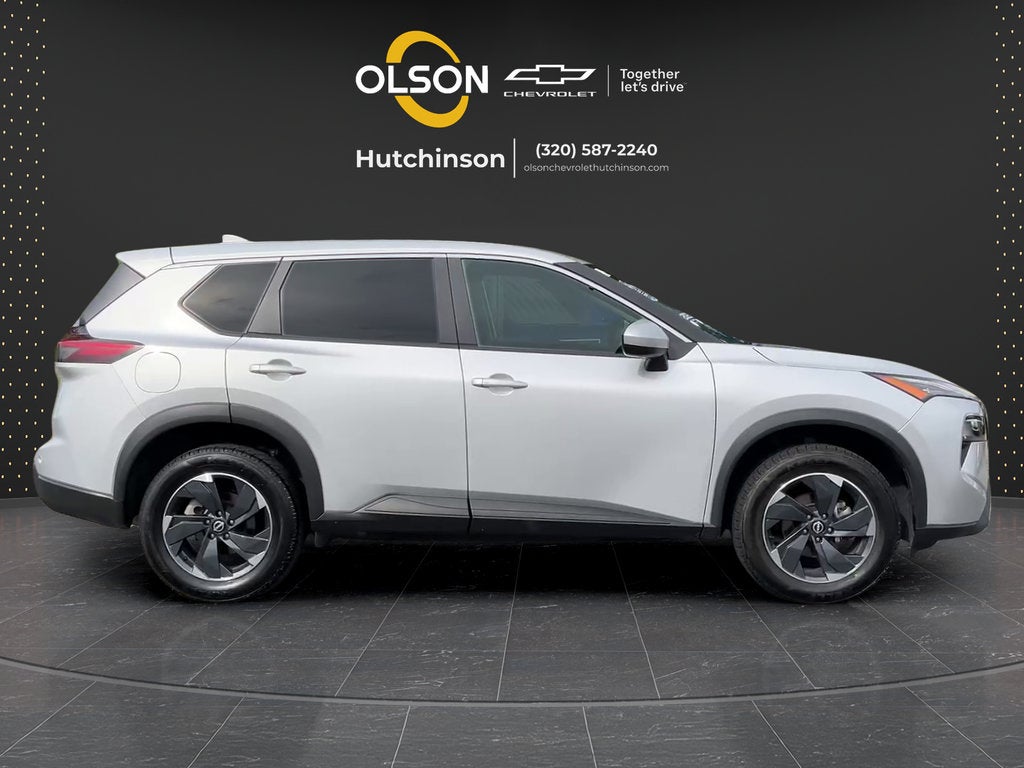 2025 Nissan Rogue SV