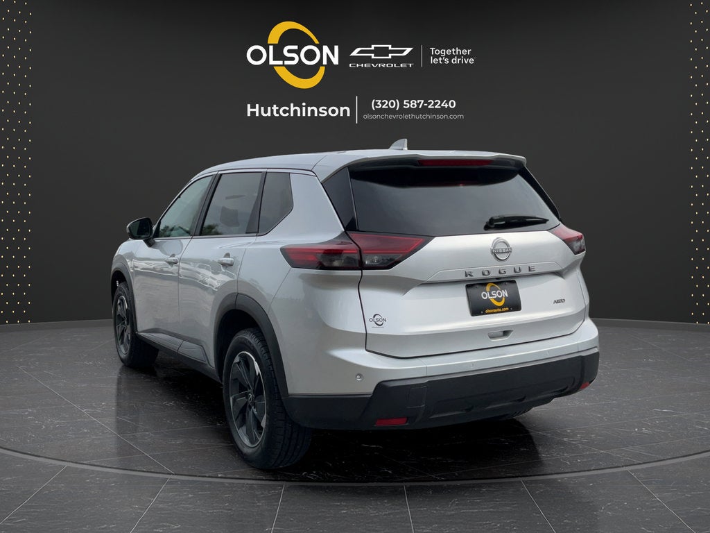 2025 Nissan Rogue SV