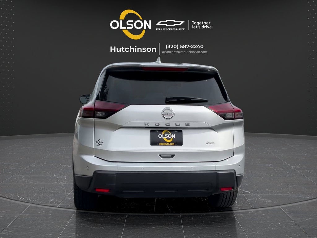 2025 Nissan Rogue SV
