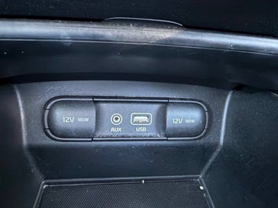 2016 Kia Sorento 2.4L LX