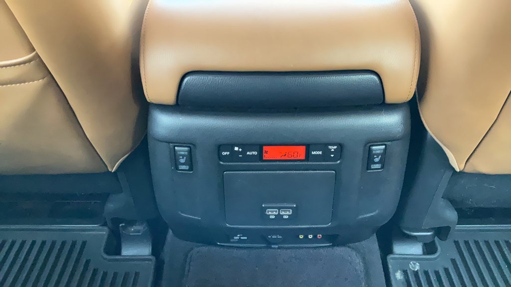 2017 Nissan Armada Platinum